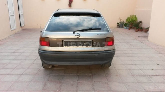 Opel Astra 1995, 298,885 km - 1.6 л - Bakı