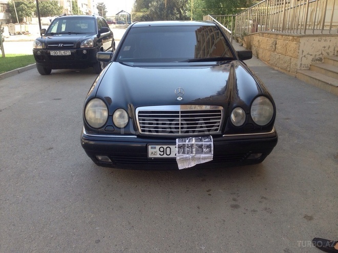 Mercedes E 280 1997, 260,000 km - 2.8 l - Bakı