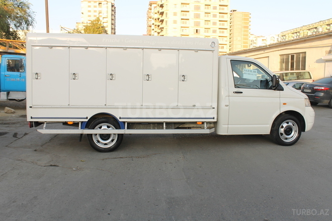 Volkswagen Multivan 2006, 150,000 km - 2.0 l - Bakı