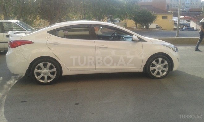 Hyundai Elantra 2013, 75,000 km - 1.8 l - Bakı