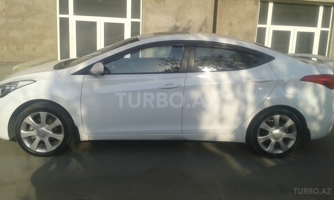 Hyundai Elantra 2013, 75,000 km - 1.8 l - Bakı