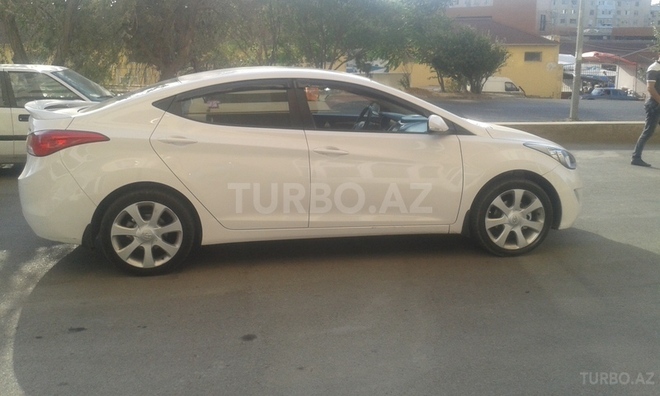 Hyundai Elantra 2013, 75,000 km - 1.8 l - Bakı