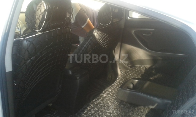 Hyundai Elantra 2013, 75,000 km - 1.8 l - Bakı