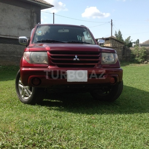 Mitsubishi Pajero io 2002, 154,000 km - 1.8 л - Bakı
