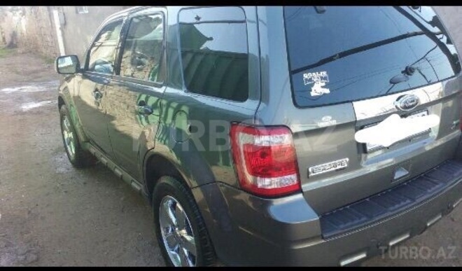 Ford Escape 2011, 127,600 km - 3.0 l - Bakı