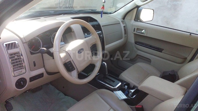 Ford Escape 2011, 127,600 km - 3.0 l - Bakı