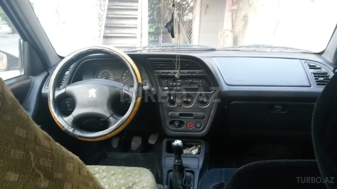 Peugeot  1998, 158,000 km - 1.8 l - Bakı
