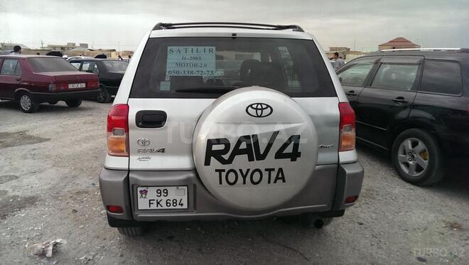 Toyota RAV4 2003, 120,000 km - 2.0 l - Bakı