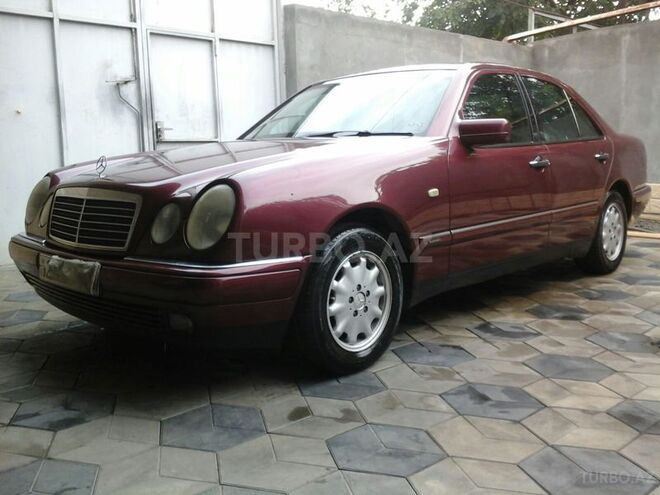 Mercedes E 200 1996, 764,000 km - 2.0 l - Bakı