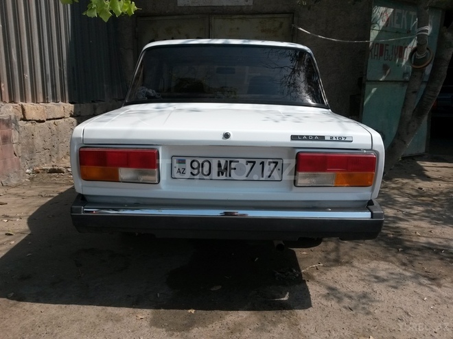 LADA (VAZ) 2107 2011, 810,005 km - 1.6 l - Bakı