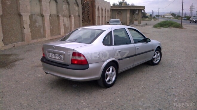 Opel Vectra 1998, 250,000 km - 1.8 l - Bakı
