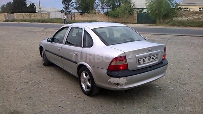 Opel Vectra 1998, 250,000 km - 1.8 l - Bakı
