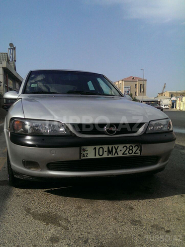 Opel Vectra 1996, 230,000 km - 2.5 l - Bakı