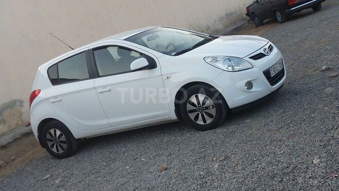 Hyundai i20 2011, 105,440 km - 1.4 l - Bakı