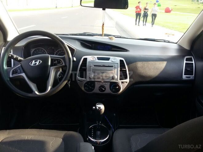 Hyundai i20 2011, 105,440 km - 1.4 l - Bakı