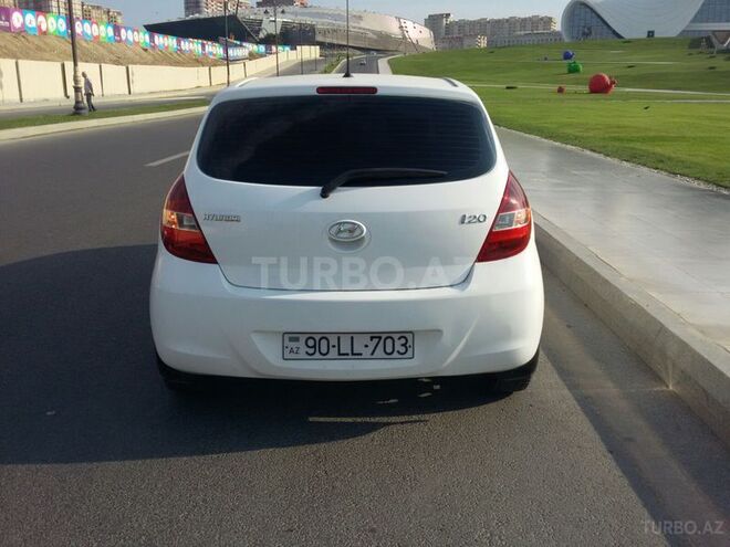Hyundai i20 2011, 105,440 km - 1.4 l - Bakı