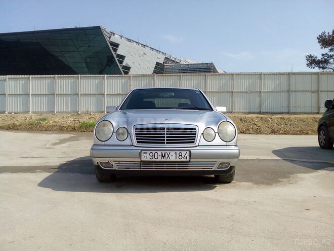 Mercedes E 200 1997, 247,000 km - 2.0 l - Bakı
