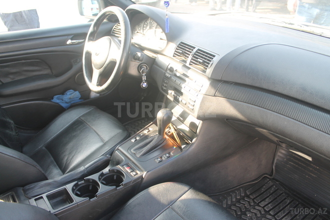 BMW 320 2001, 145,000 km - 2.2 l - Bakı