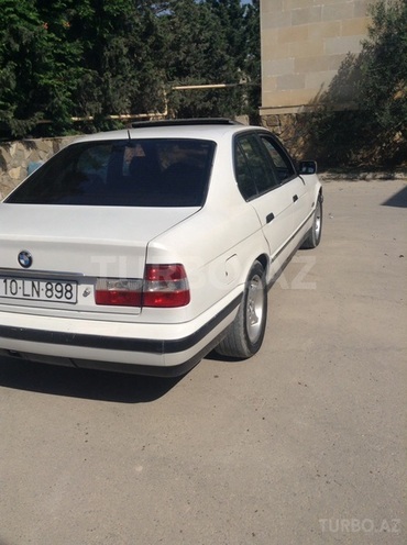 BMW 525 1995, 232,000 km - 2.5 l - Bakı
