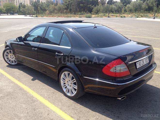 Mercedes E 230 2008, 45,000 km - 2.5 л - Bakı