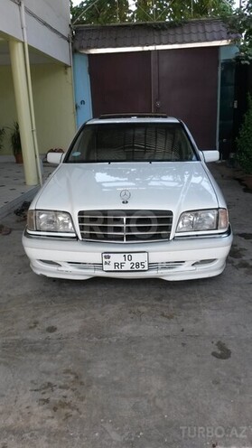Mercedes C 230 2000, 297,000 km - 2.3 l - Bakı