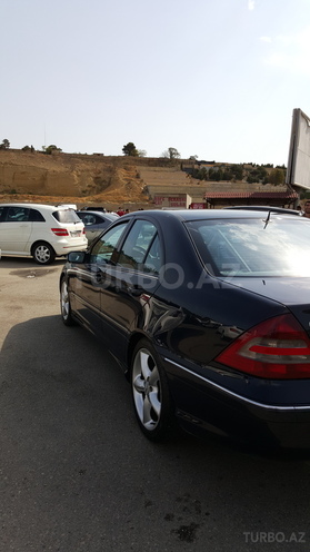 Mercedes C 230 2004, 263,000 km - 2.5 l - Bakı