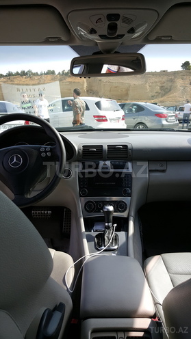 Mercedes C 230 2004, 263,000 km - 2.5 l - Bakı