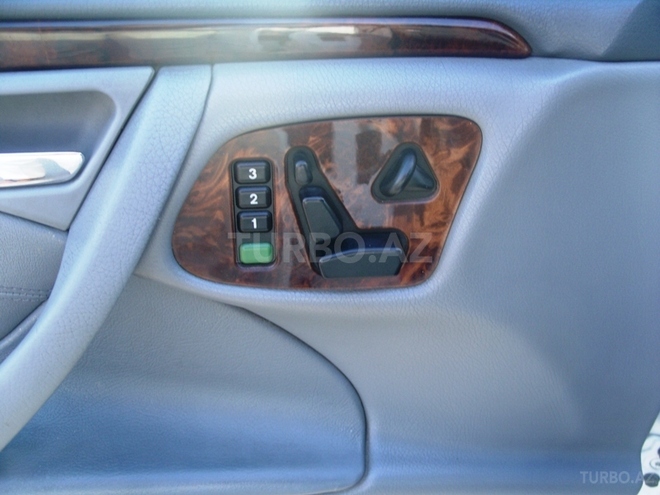 Mercedes E 240 2000, 240,000 km - 2.4 l - Bakı