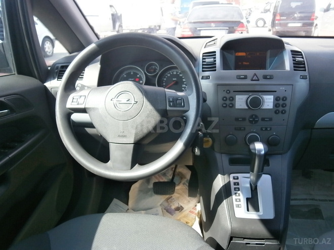 Opel Zafira 2006, 151,000 km - 1.9 l - Bakı