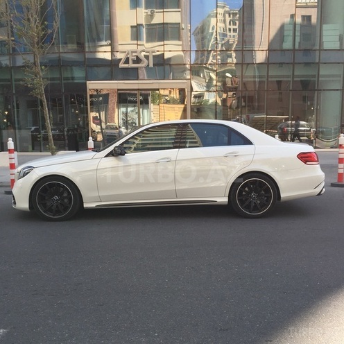 Mercedes E 350 2012, 58,000 km - 3.5 l - Bakı