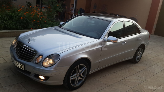 Mercedes E 200 2006, 232,000 km - 2.2 l - Bakı