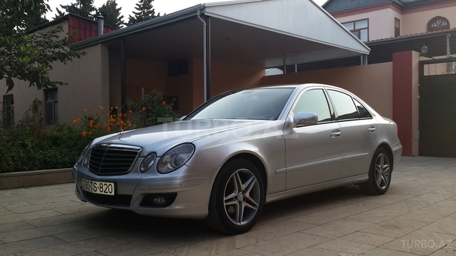 Mercedes E 200 2006, 232,000 km - 2.2 l - Bakı