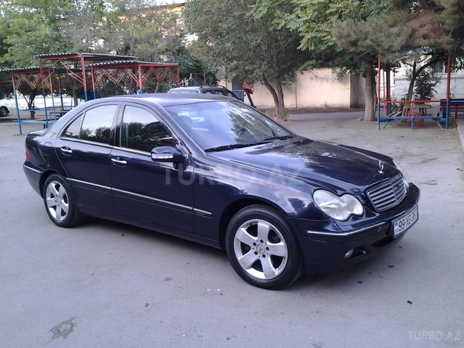 Mercedes C 240 2001, 235,000 km - 2.4 л - Bakı