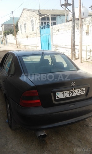 Opel Vectra 1996, 320,000 km - 2.0 l - Bakı