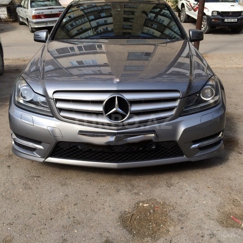 Mercedes C 350 2012, 77,450 km - 3.5 l - Bakı