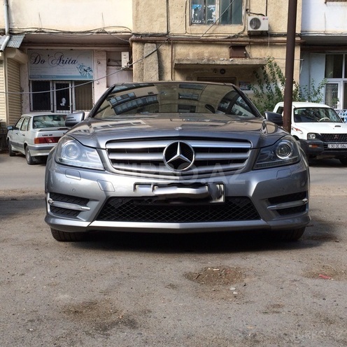 Mercedes C 350 2012, 77,450 km - 3.5 l - Bakı