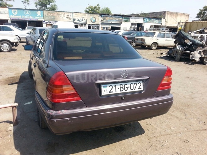 Mercedes C 180 1994, 431,500 km - 1.8 l - Bakı