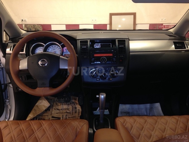 Nissan Tiida 2008, 90,000 km - 1.6 л - Bakı
