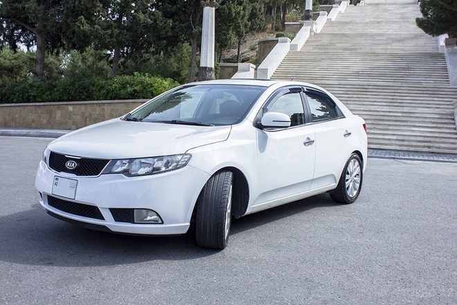 Kia Cerato 2010, 95,000 km - 2.0 л - Bakı