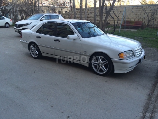 Mercedes C 200 1998, 246,000 km - 2.0 l - Bakı
