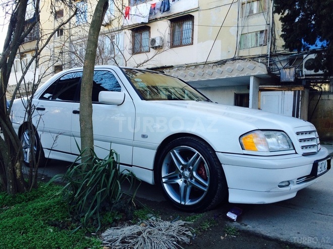 Mercedes C 200 1998, 246,000 km - 2.0 l - Bakı