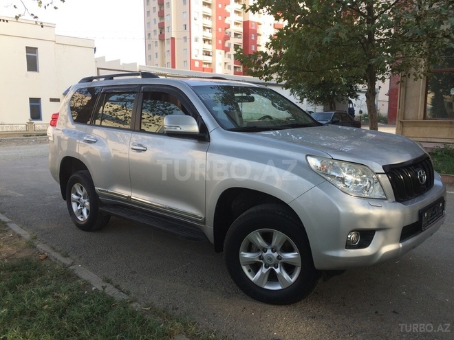 Toyota Prado 2010, 82,000 km - 2.7 l - Bakı