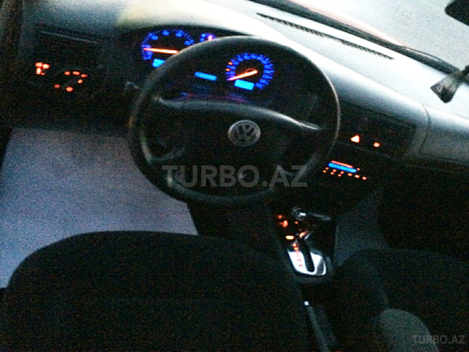 Volkswagen Golf 1998, 209,000 km - 1.6 l - Bakı