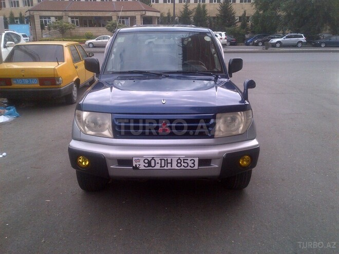 Mitsubishi Pajero io 1999, 170,000 km - 1.8 l - Bakı