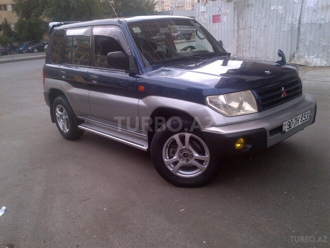 Mitsubishi Pajero io 1999, 170,000 km - 1.8 l - Bakı
