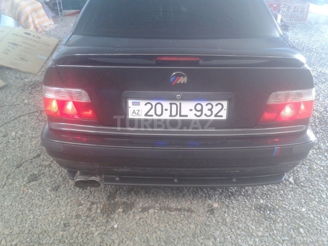 BMW 320 1993, 350,000 km - 2.0 l - Bakı
