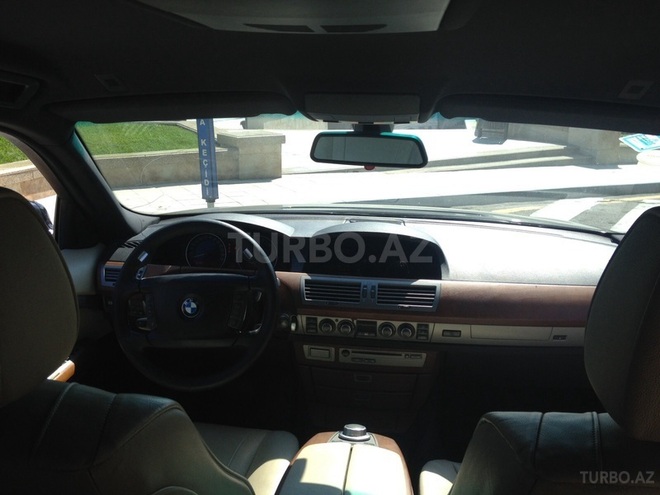 BMW 740 2006, 168,000 km - 4.0 л - Bakı