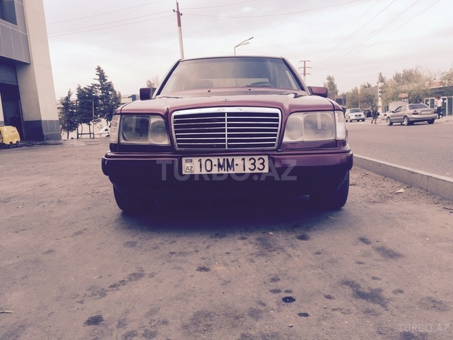 Mercedes E 250 1996, 185,000 km - 0.3 l - Bakı