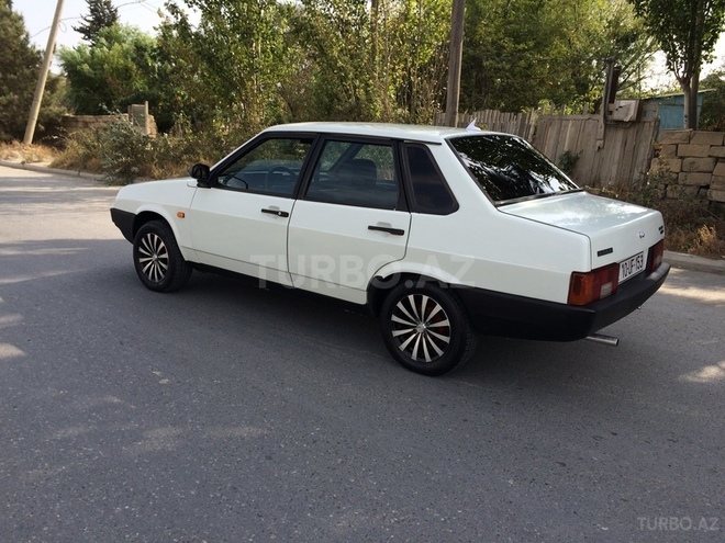 LADA (VAZ) 21099 1998, 200,000 km - 1.5 l - Bakı