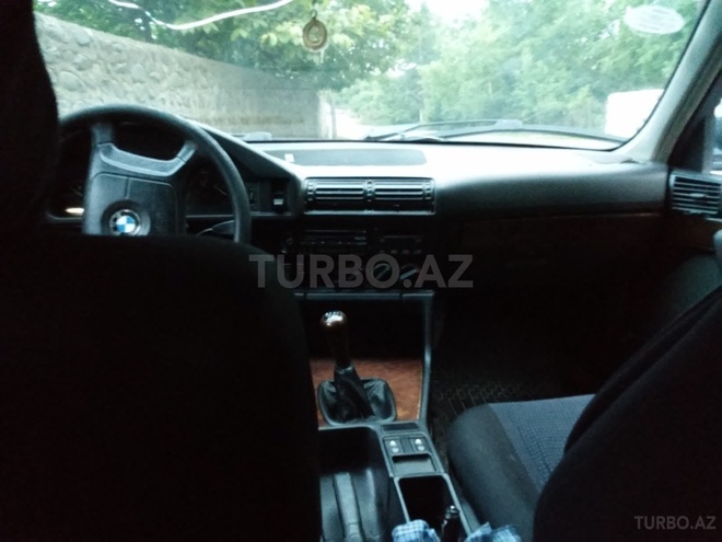 BMW 518 1995, 377,000 km - 1.8 l - Bakı